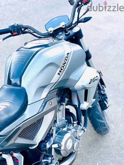 لعشاق الحلات النادرهHonda Rs250