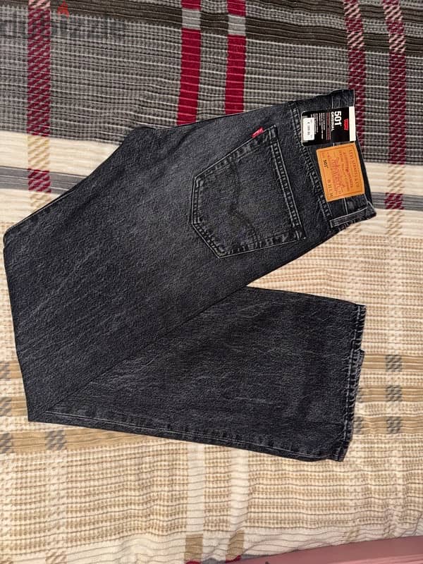 Men grey jeans from levis 1