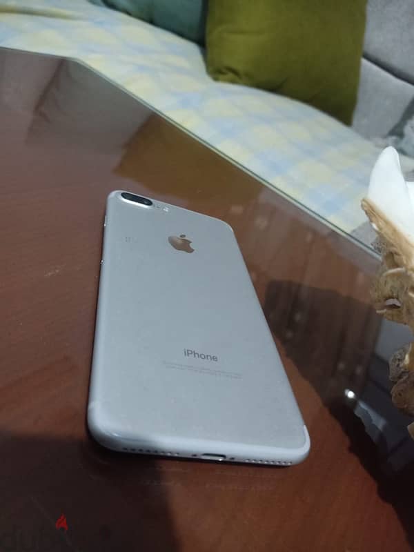 iPhone 7 Plus 0