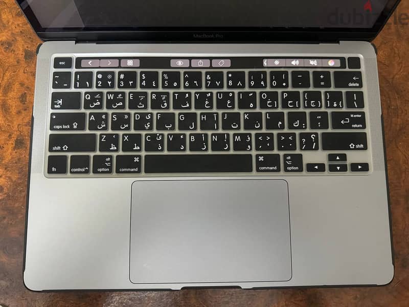 للبيع بحالة ممتازة MacBook Pro M1 2020 2