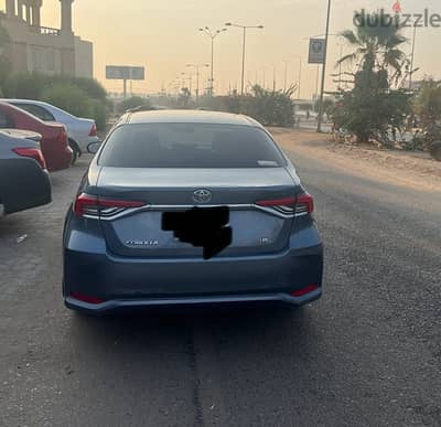 Toyota Corolla 2019 فتحة سقف و بصمة