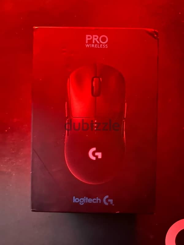 Logitech G Pro Wireless / HyperX FPS Alloy CherryMX Red 4