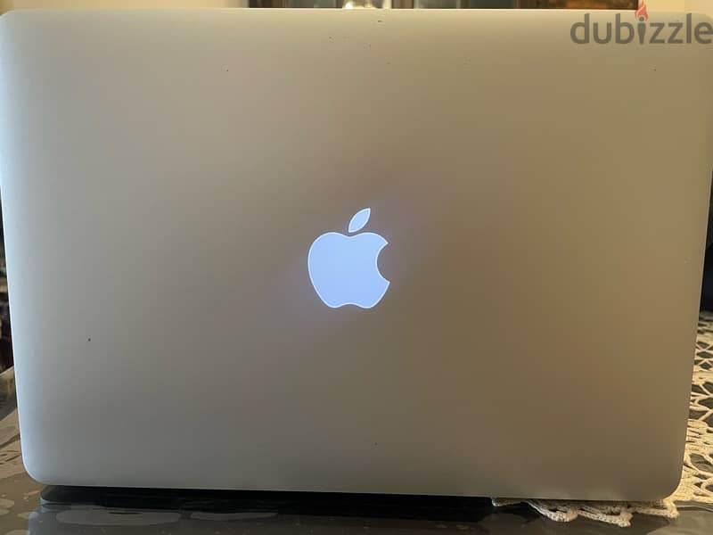 MacBook Air/Excellent Condition 3