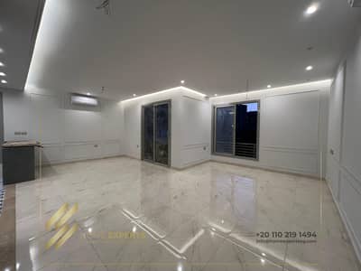 Ultra modern finishing apartment for rent in VGK Compound