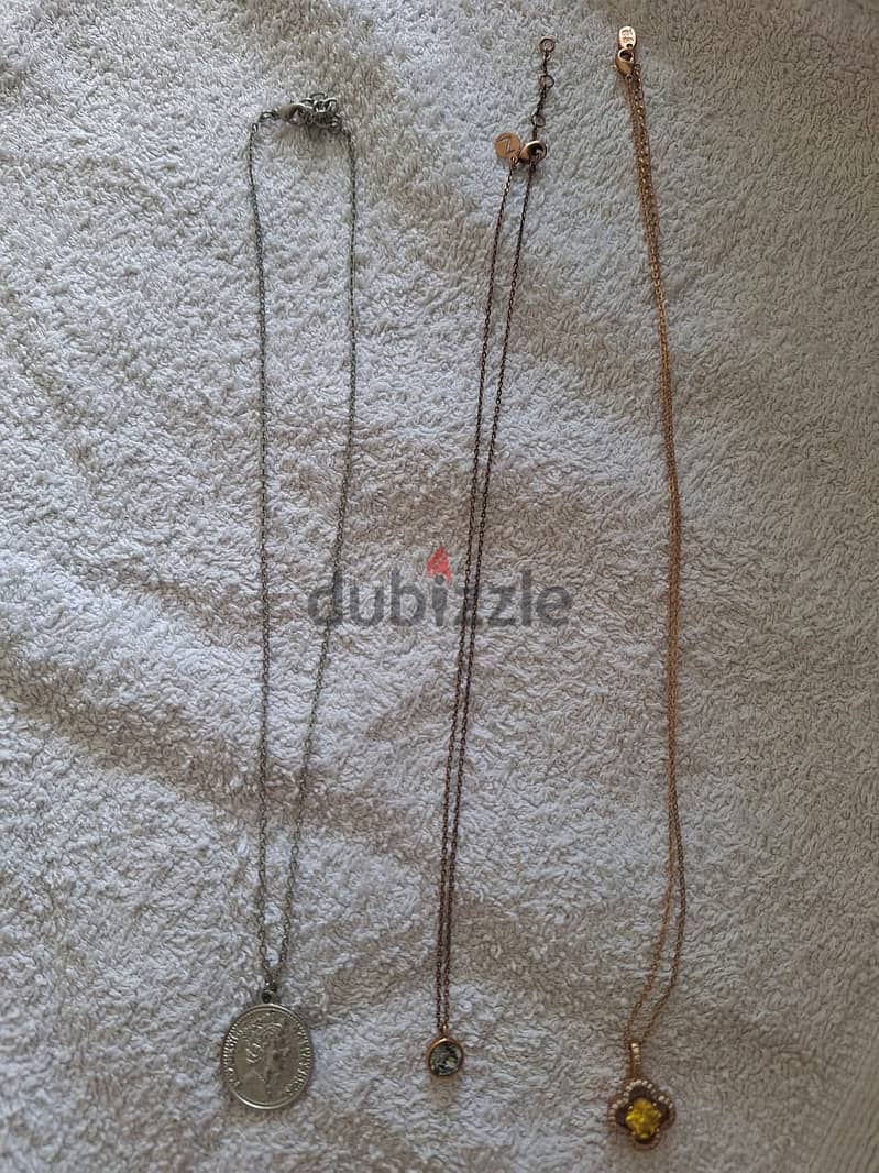 3 Necklaces for price of 1 0