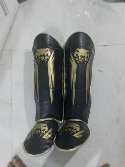 Mma shinguards شنكار فنون قتاليه