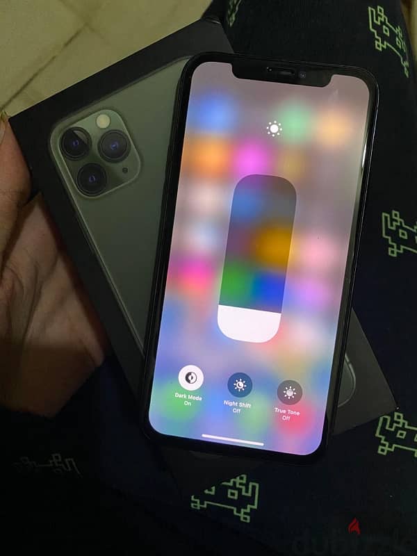 iphone 11 pro 256G 4