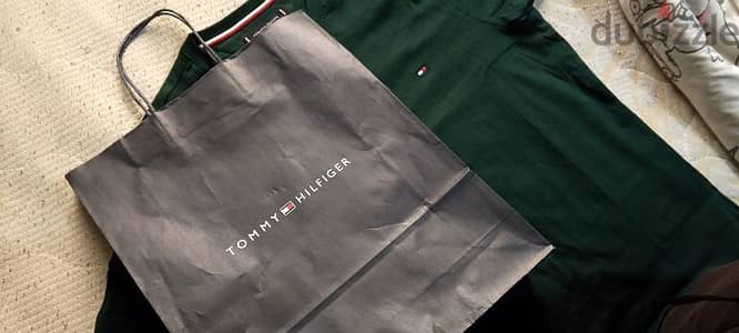 toomy Hilfiger T-shirt