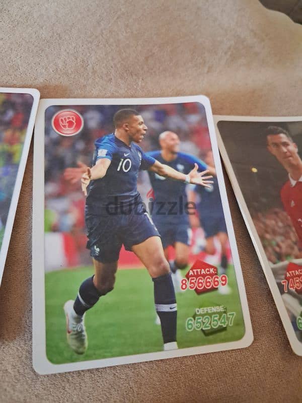 Newmarket, Ronaldo, Mbappe And Modric trading cards 3