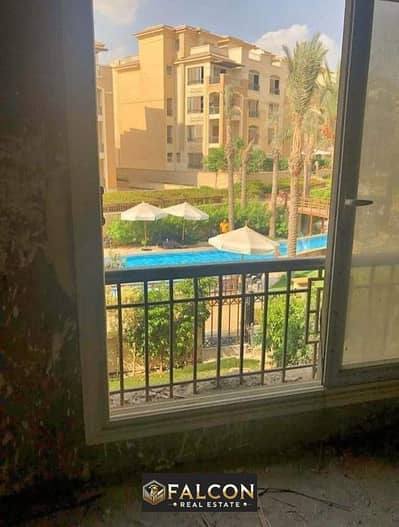 For sale, a 3-room apartment, a bargain in the heart of the Fifth Settlement in Stone Park, minutes from Cairo International Airport