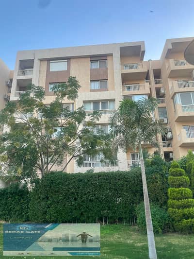 Apartment for sale in Madinaty, 150 sqm, ground floor with garden, 60 sqm, 11 view, wide garden, a masterpiece, less than the market price of one mill