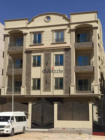 Apartment for sale in the Andalus area, Fifth Settlement, directly on the southern 90th, area 185