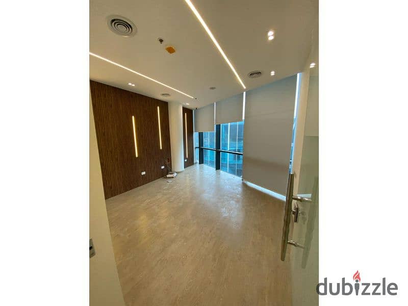 Office 67m For Rent At Mall Ritzy Sheikh Zayed City 0