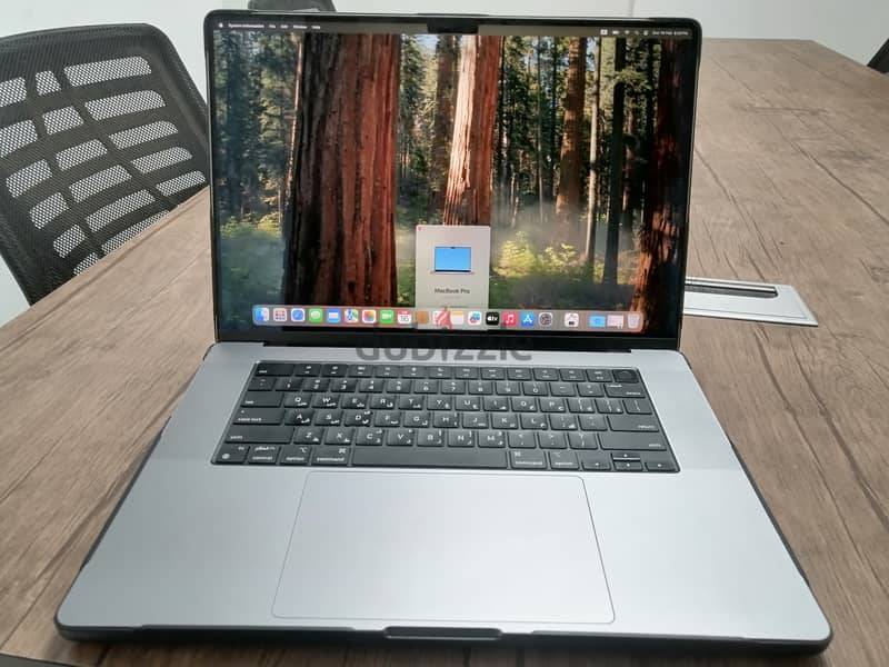 لابتوب MacBook Pro كسر زيرو 1