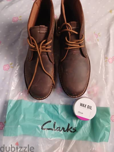 original clarks shoes size 43