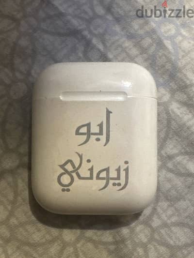 Airpods Apple(2second generation) Original from Saudiarabiaالسعوديه