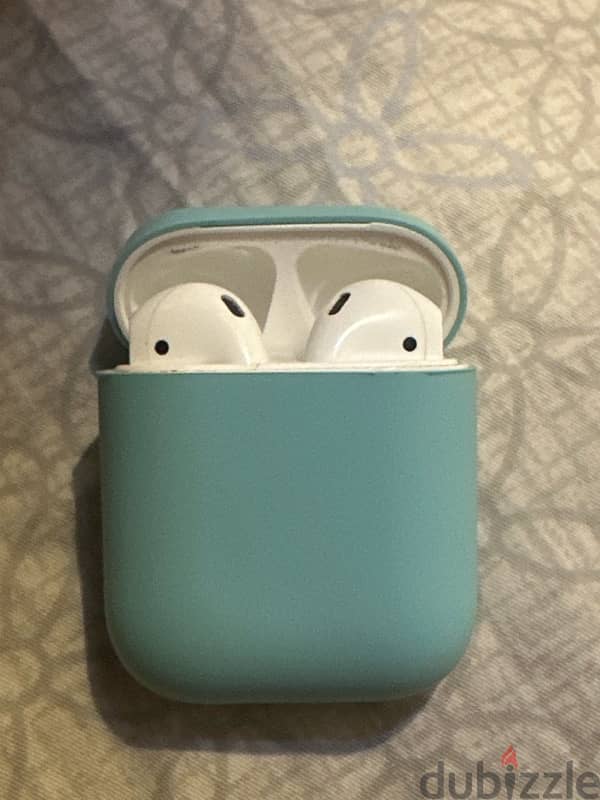 Airpods Apple(2second generation) Original from Saudiarabiaالسعوديه 5