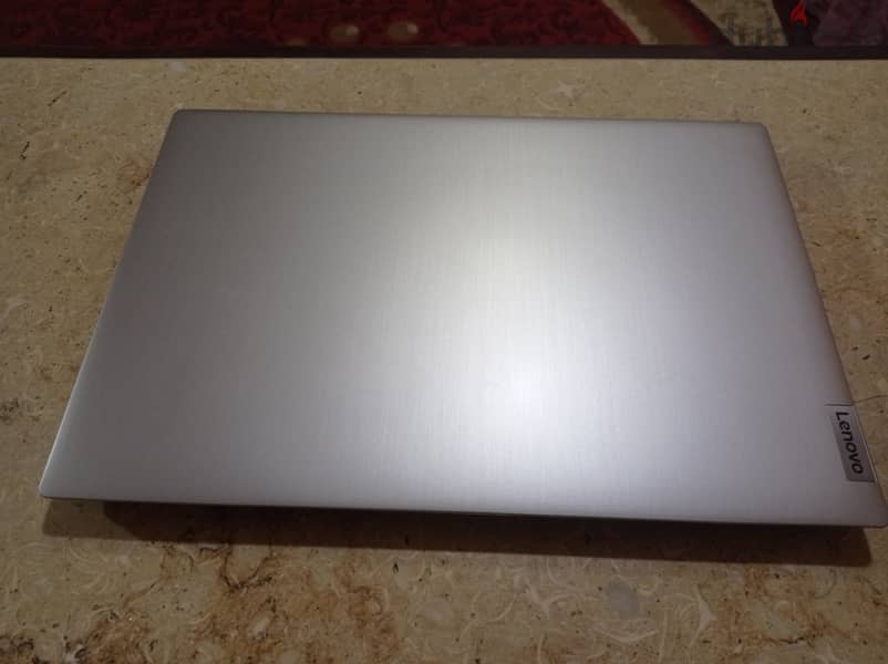 Lenovo IdeaPad 3 3