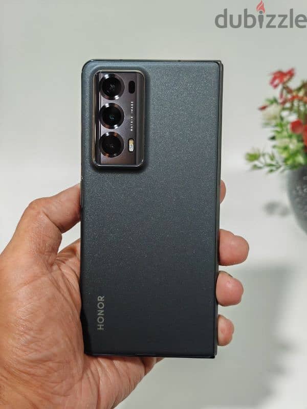 Honor Magic V2 0