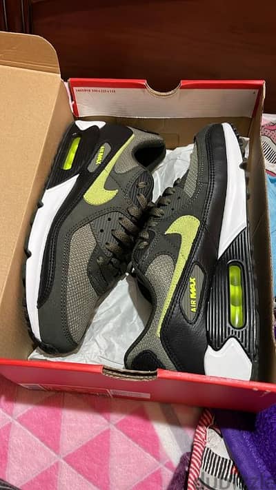 nike air max 90 (size 44)