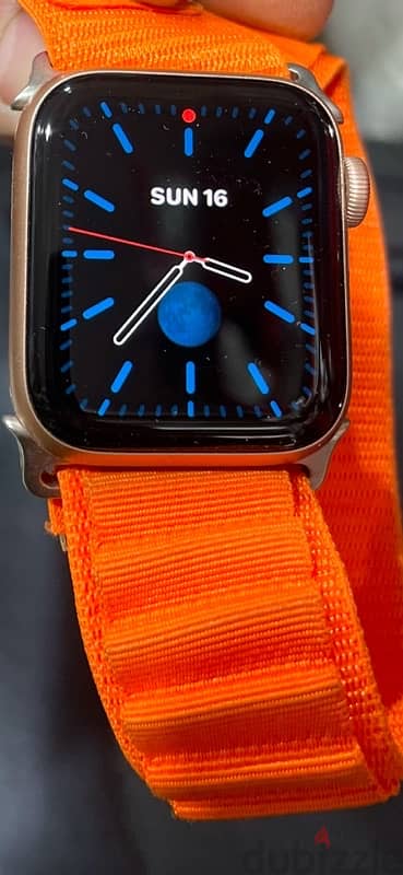 a2351 apple watchSE 40mm 4