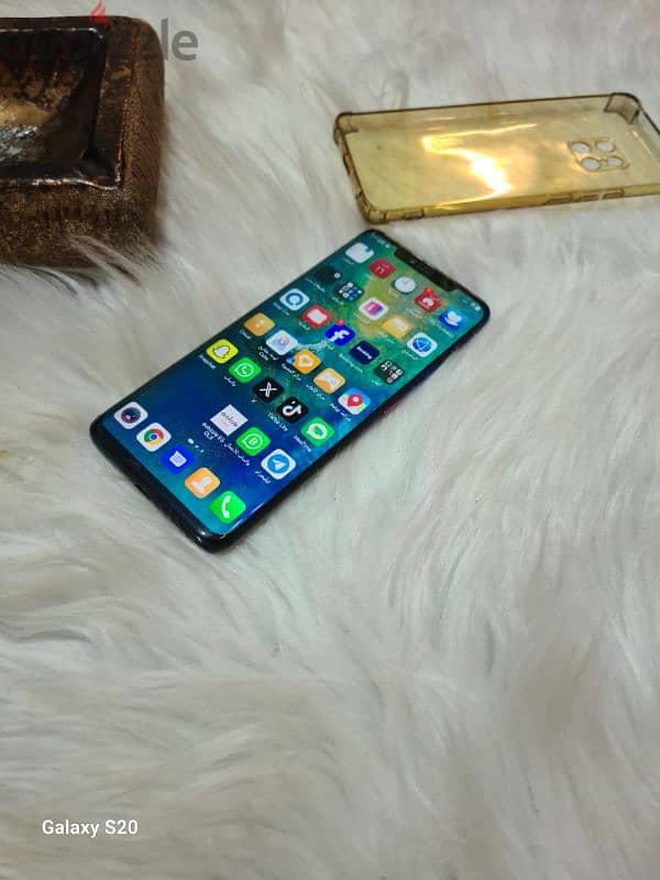 هواوي ميت 20 pro 4