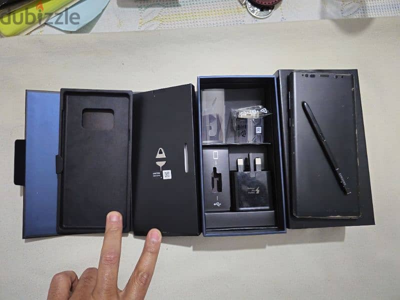 Samsung Note 9 Black 128 G Ram 6 حالة ممتازة 7