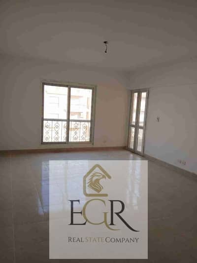 Apartment for sale in installments in Al-Rehab 