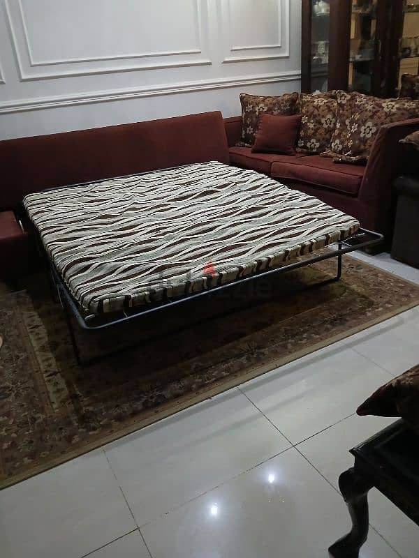 corner with bed2x3  ركنه عمولة خشب زان تفرد سرير بحاله جيدة 6