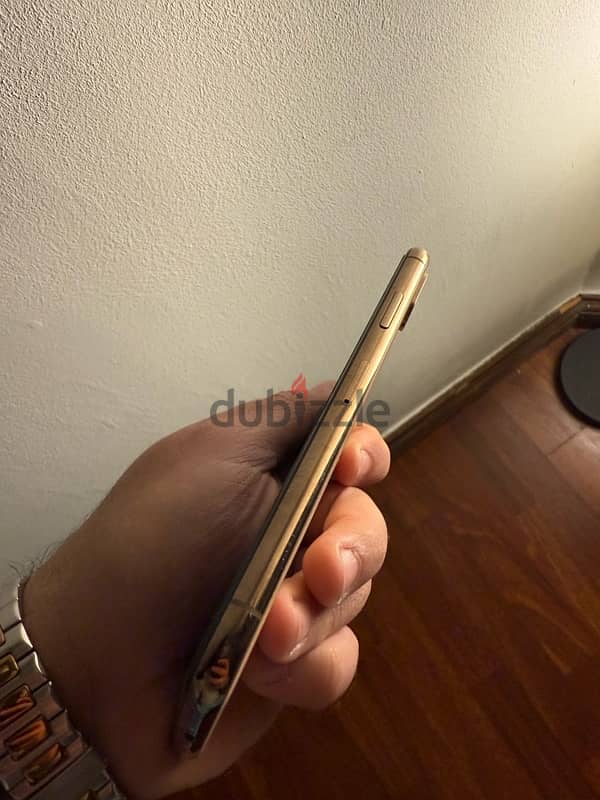 Iphone XS - GOLD - BATTERY 77- 64 GB 3