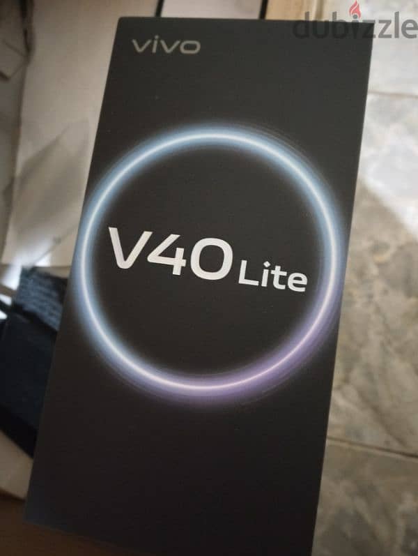 vivo 40 lite silver 0