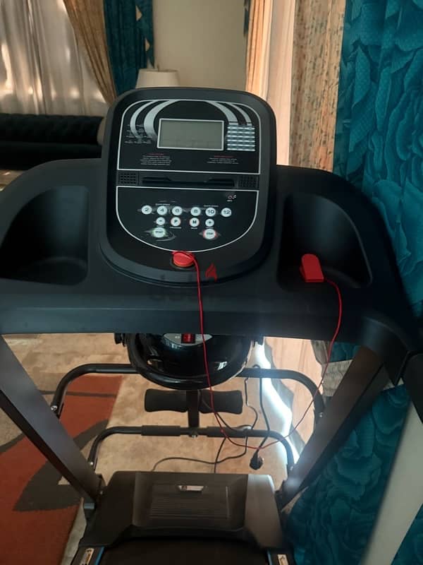 Used Treadmill Excellent Condition 1