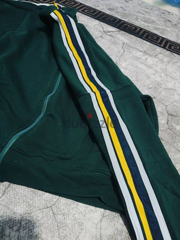 suit Harvey green 3