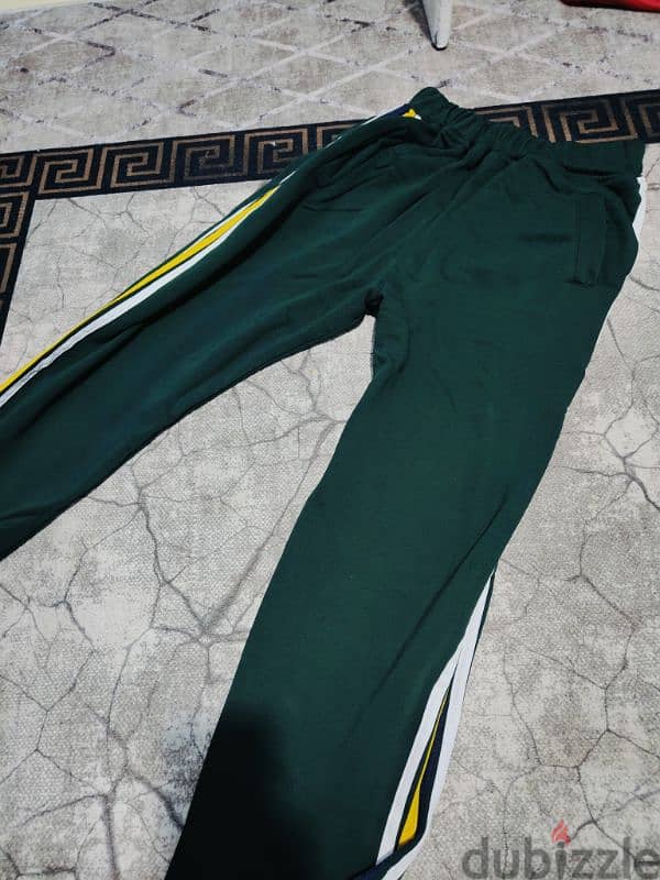 suit Harvey green 4