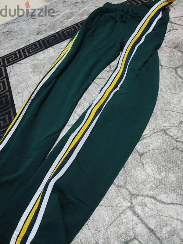 suit Harvey green 5