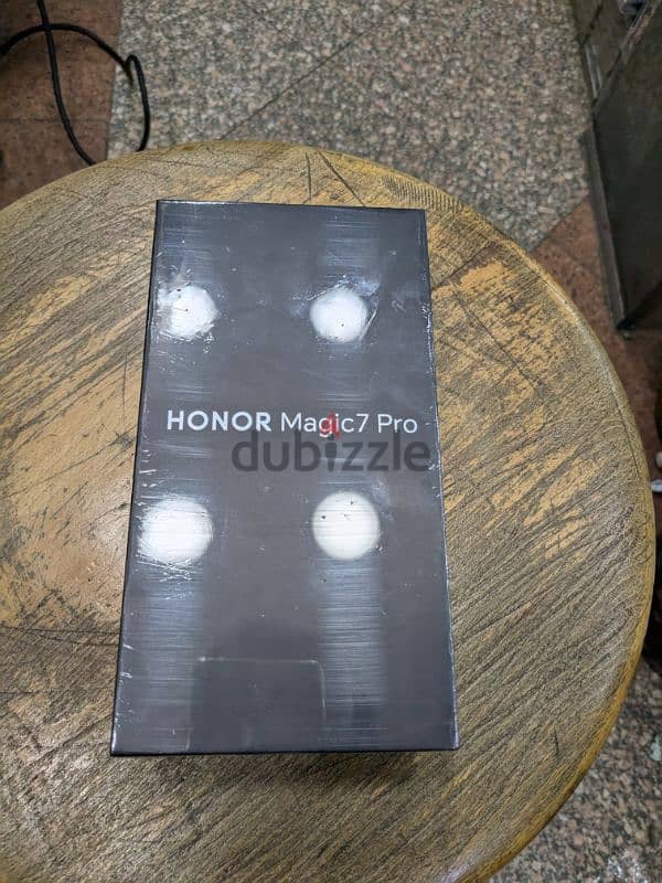 Honor Magic 7 Pro 1TB Black 512G Silver  جديد متبرشم بضمان الوكيل 0