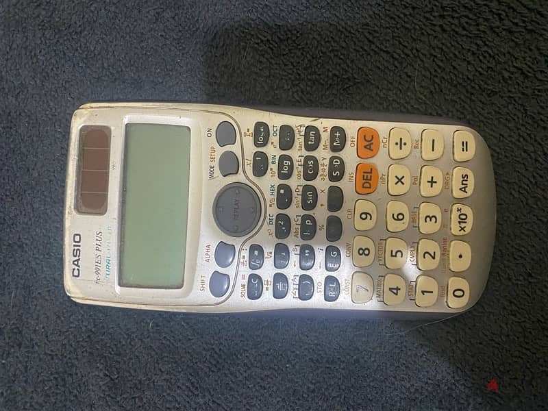 الة حاسبه  Casio 0