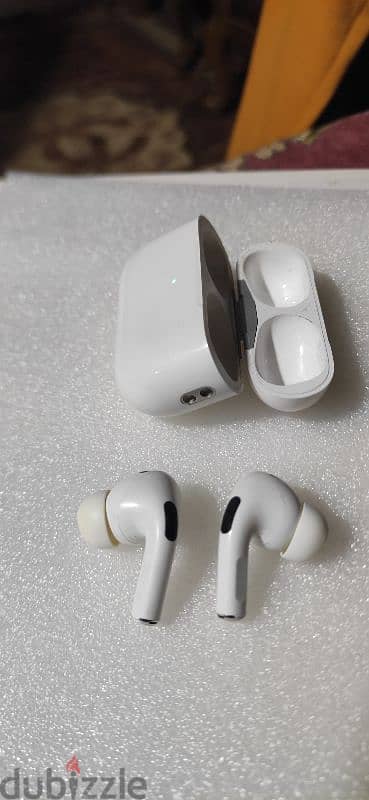 apple air pods pro2 3