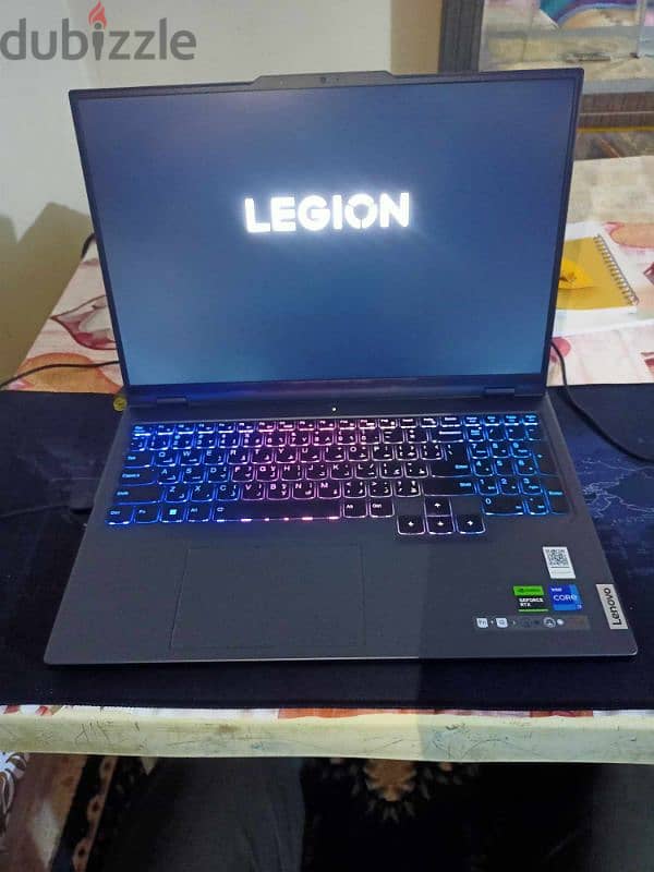 Lenovo legion 5 pro - i7 13700 HX - TRX 4060- 32 gb ram 5