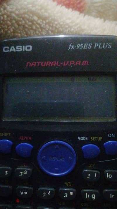 الة حاسبة CASIO  FX 95