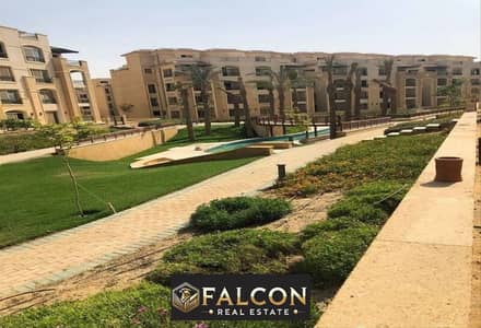 For sale, an apartment at the lowest price on the market in the most distinguished and elegant compound in New Cairo, Stone Park Compound, with a 0% d