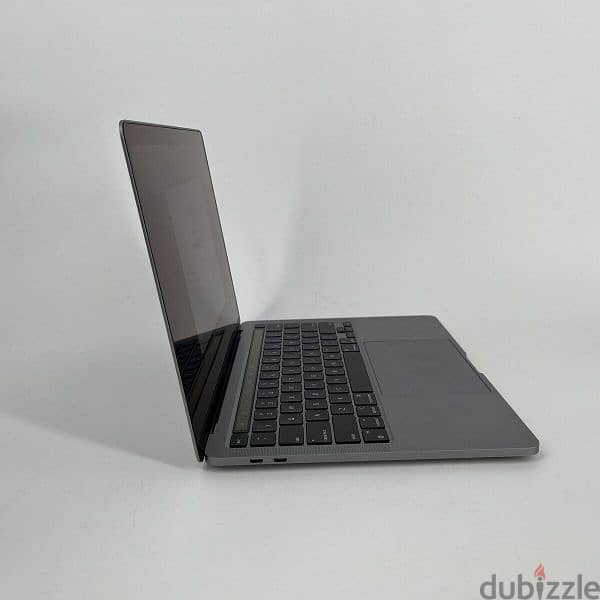 Macbook pro 13 inch m1 2