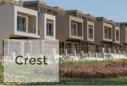 Townhouse for sale 190m at the lowest price in the market with a down payment and installments in Palm Hills new Cairo near mountain view