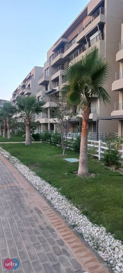 Apartment For sale Ready To Move in Capital Gardens Prime Location directly on the Suez Road near the Administrative Capital, Heliopolis, and Katameya