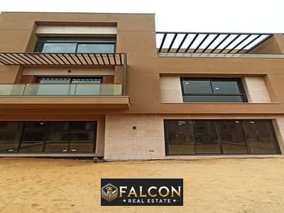 Penthouse apartment 4 rooms ((211 meters + 80 meters roof)) in the Fifth Settlement DISTRICT 5 ((immediate delivery)) next to Mivida - New Cairo