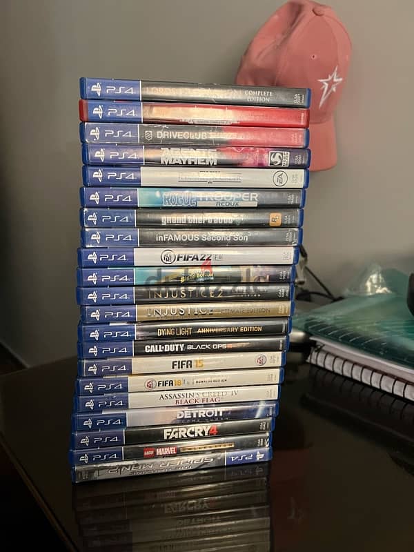 21 cd ps4 للبيع 1