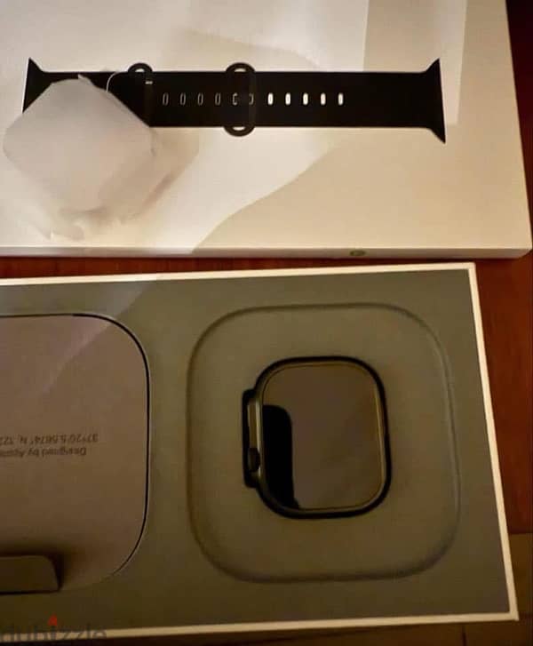 apple watch ultra 2 black ti edition 2025 ocean black band 8