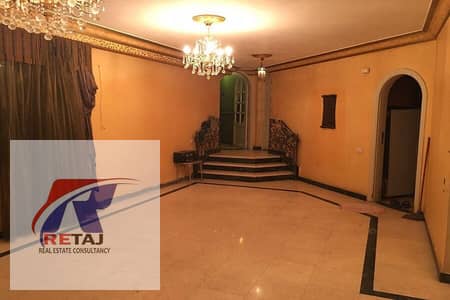 Apartment for rent with a large area, first residence, with kitchen, air conditioners and chandeliers                                                .