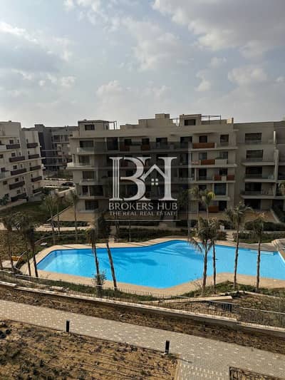 Apartment Overlooking a garden finished kitchen and appliances for sale  Sodic villette , New Cairo