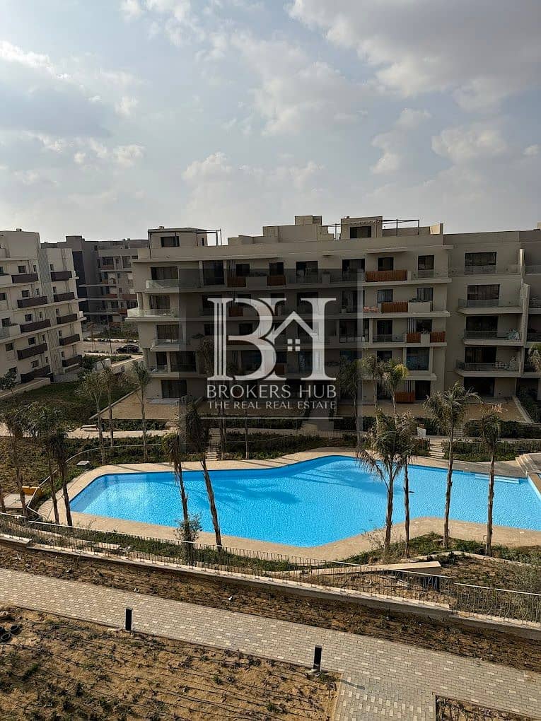 Apartment Overlooking a garden finished kitchen and appliances for sale  Sodic villette , New Cairo 0